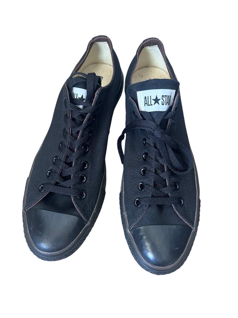 Converse Unisex Classic Low Top Sneakers in Black Size Men’s 10 Women’s 12